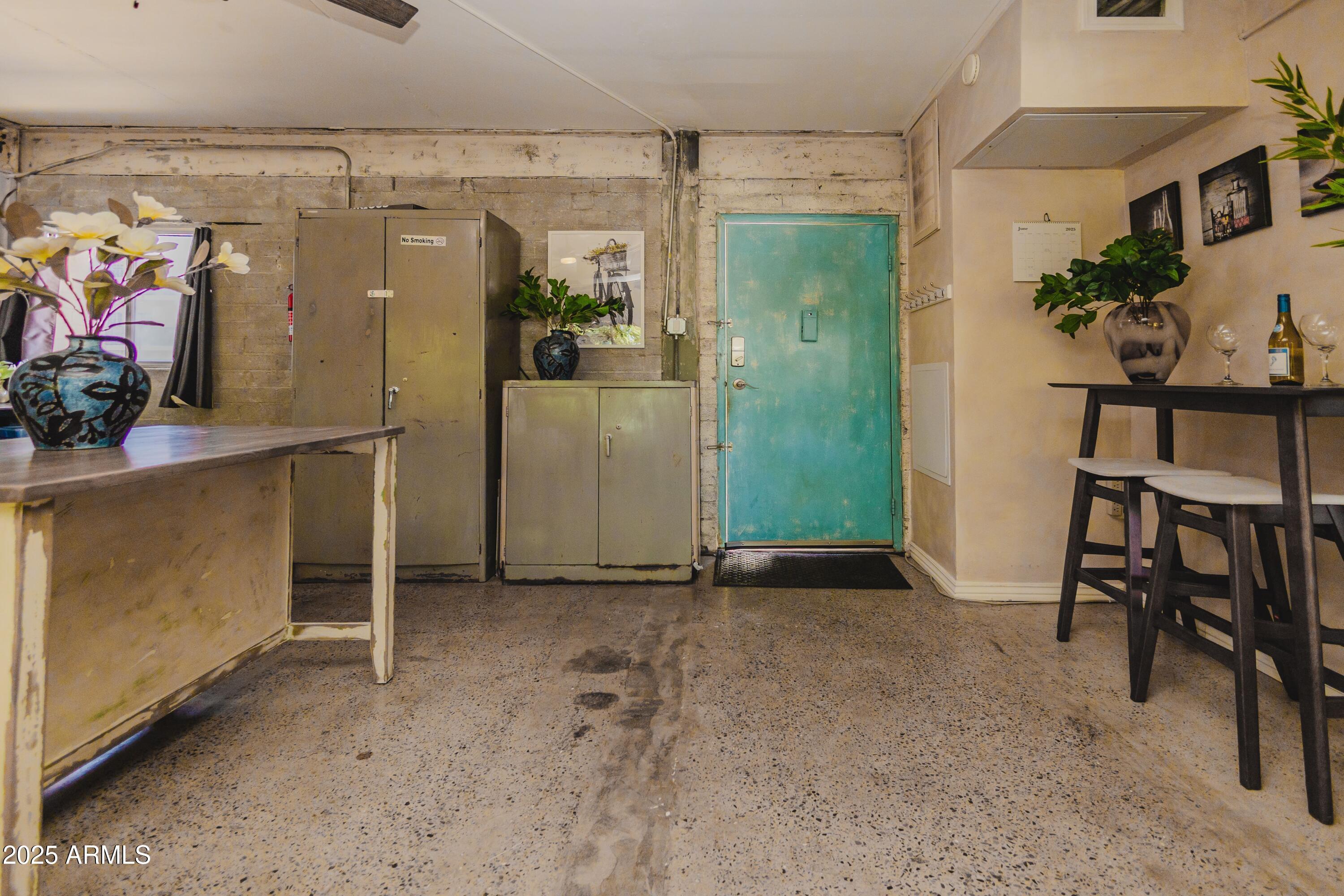 353 E THOMAS Road C307