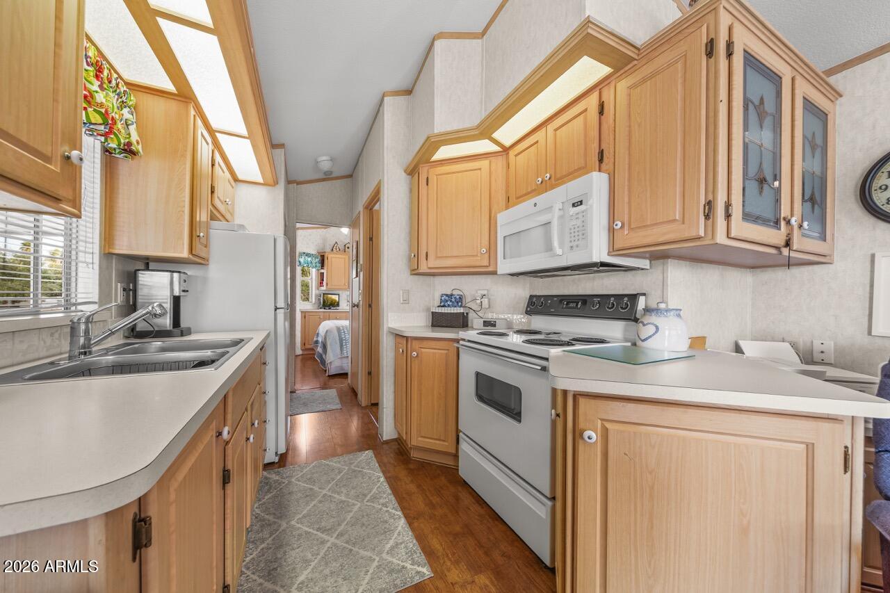 17200 W BELL Road 12