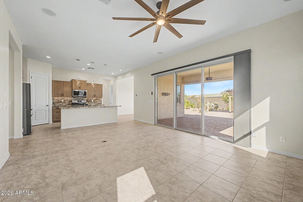 Photo of 17895 W Brookwood Drive, Goodyear, AZ 85338 (MLS # 7042017)