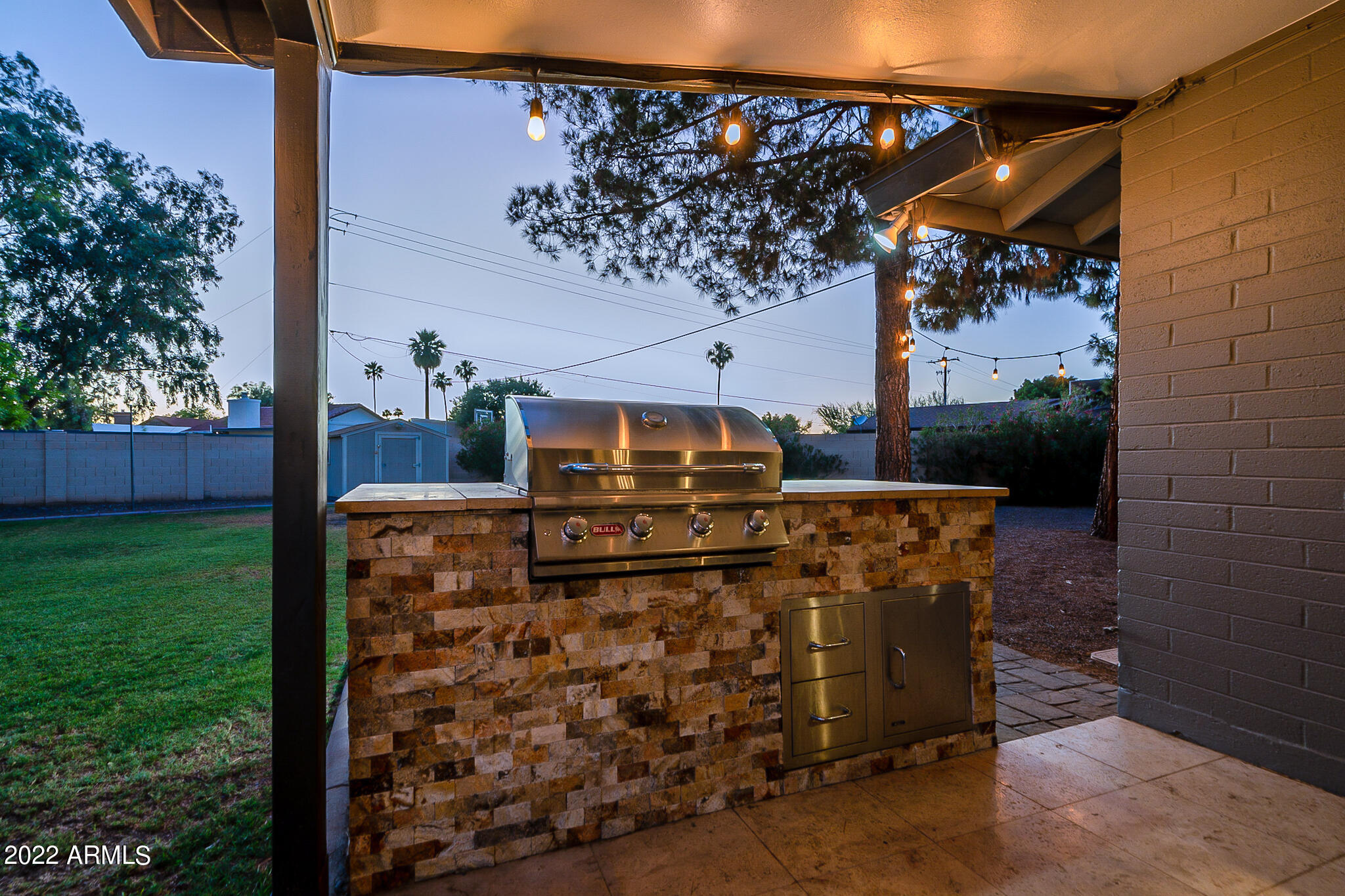 4026 S HOLBROOK Lane