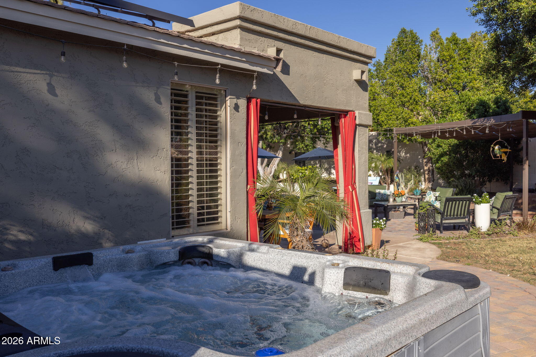 1622 W Nighthawk Way