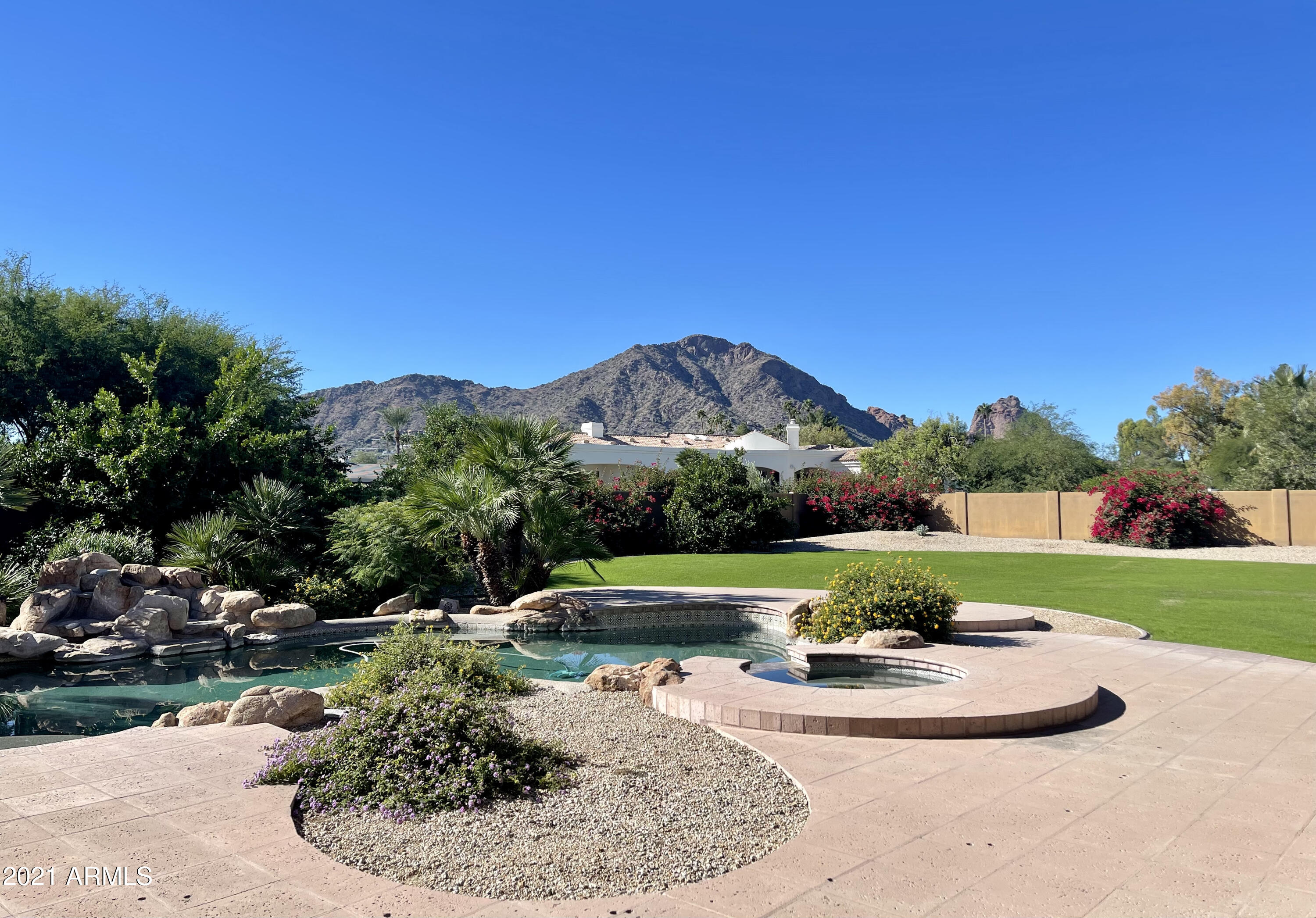 PARADISE VALLEY ESTATES 1 AMENDED - Residential