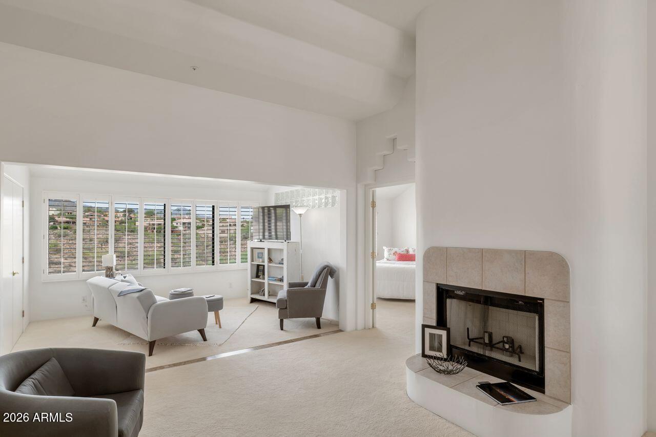 16107 E EMERALD Drive 204
