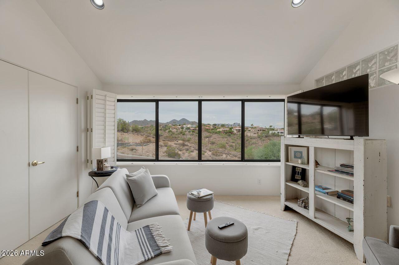 16107 E EMERALD Drive 204