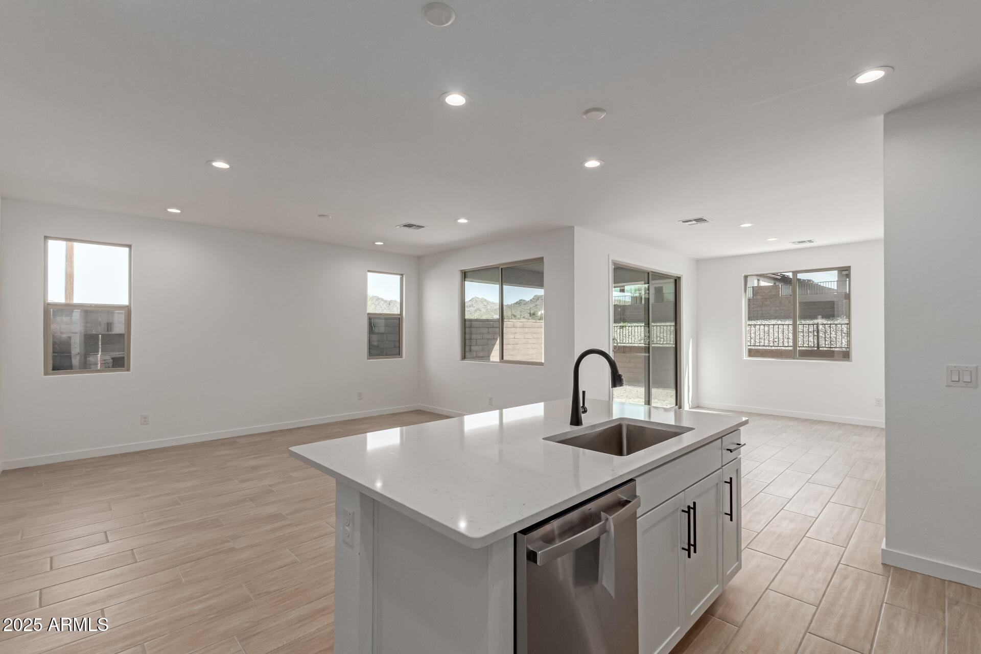 16967 W ALLEN Street