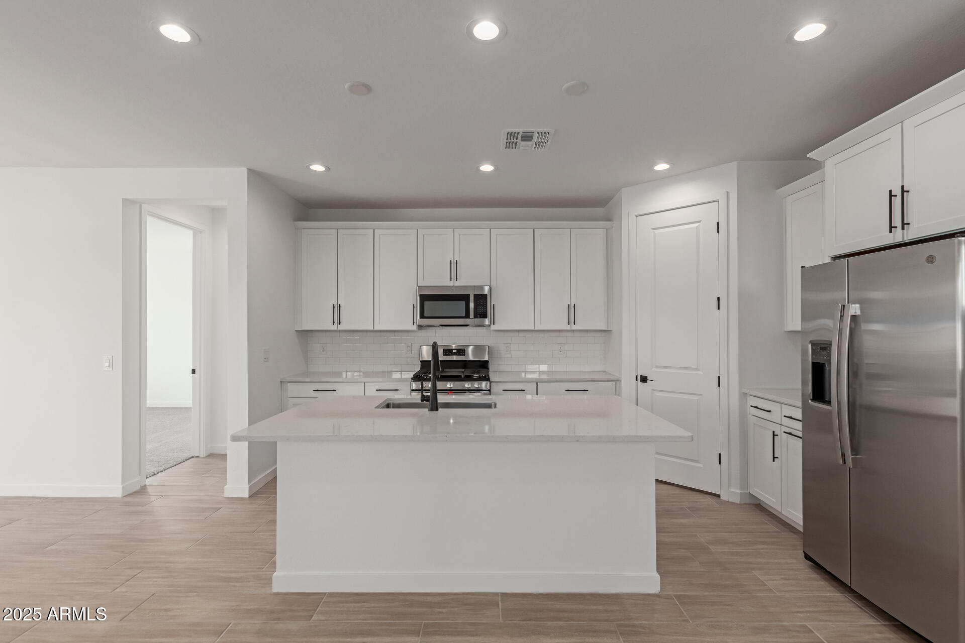 16967 W ALLEN Street