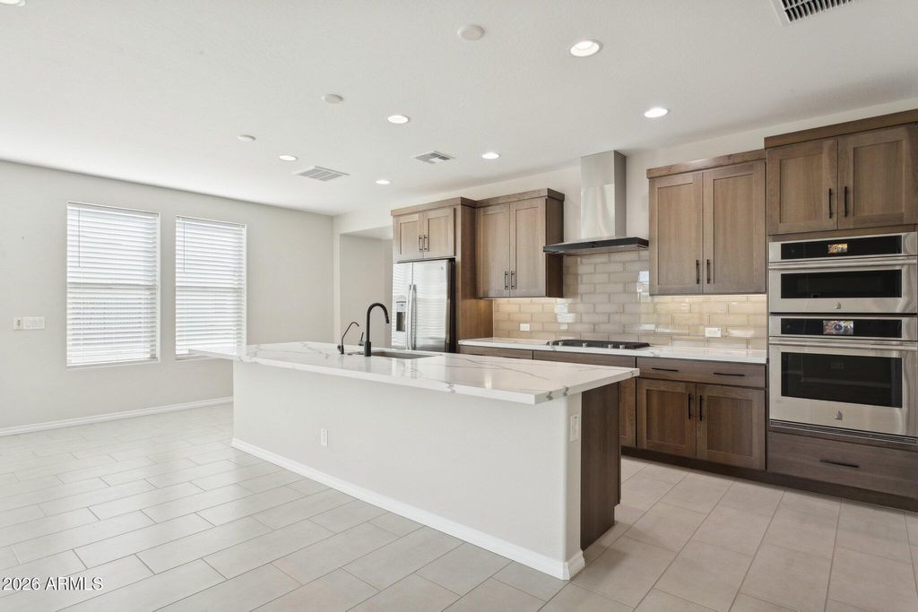 Photo of 506 E Citrus Hollow Way, Queen Creek, AZ 85140 (MLS # 6979681)