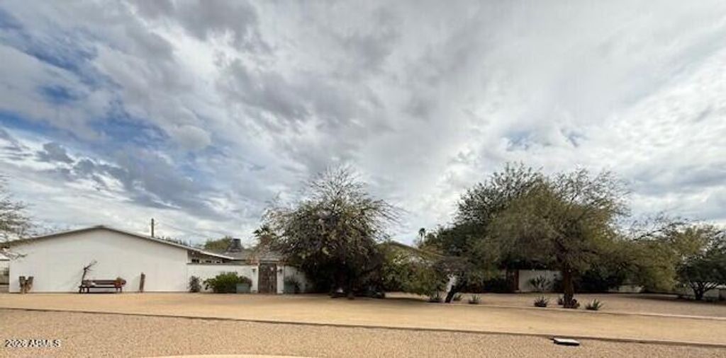 Photo of 6602 E Paradise Drive, Scottsdale, AZ 85254 (MLS # 6975147)
