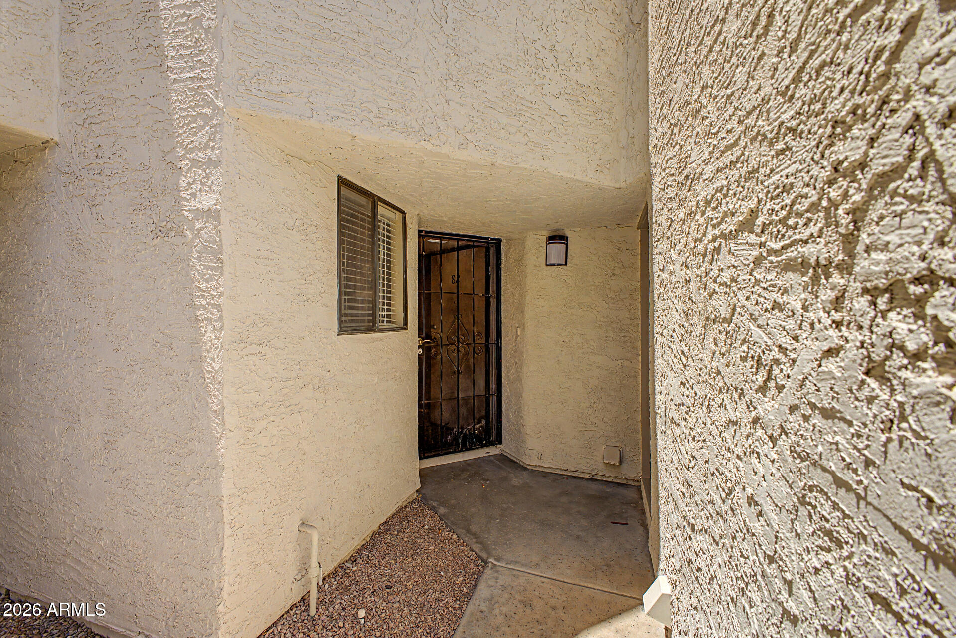 885 N GRANITE REEF Road 82