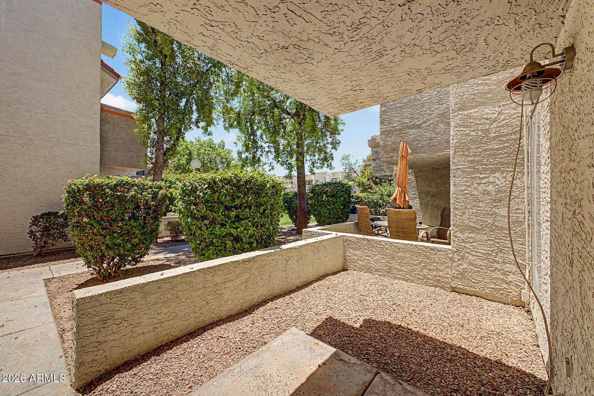 885 N GRANITE REEF Road 82