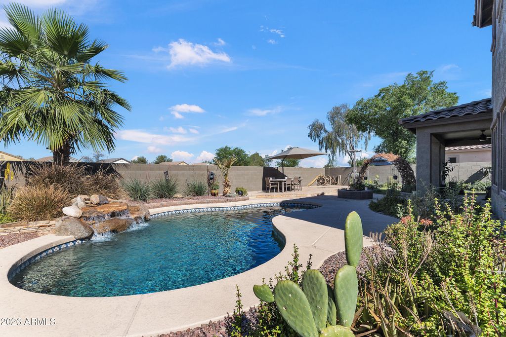 Photo of 18950 N Alicante Street, Maricopa, AZ 85138 (MLS # 7005807)