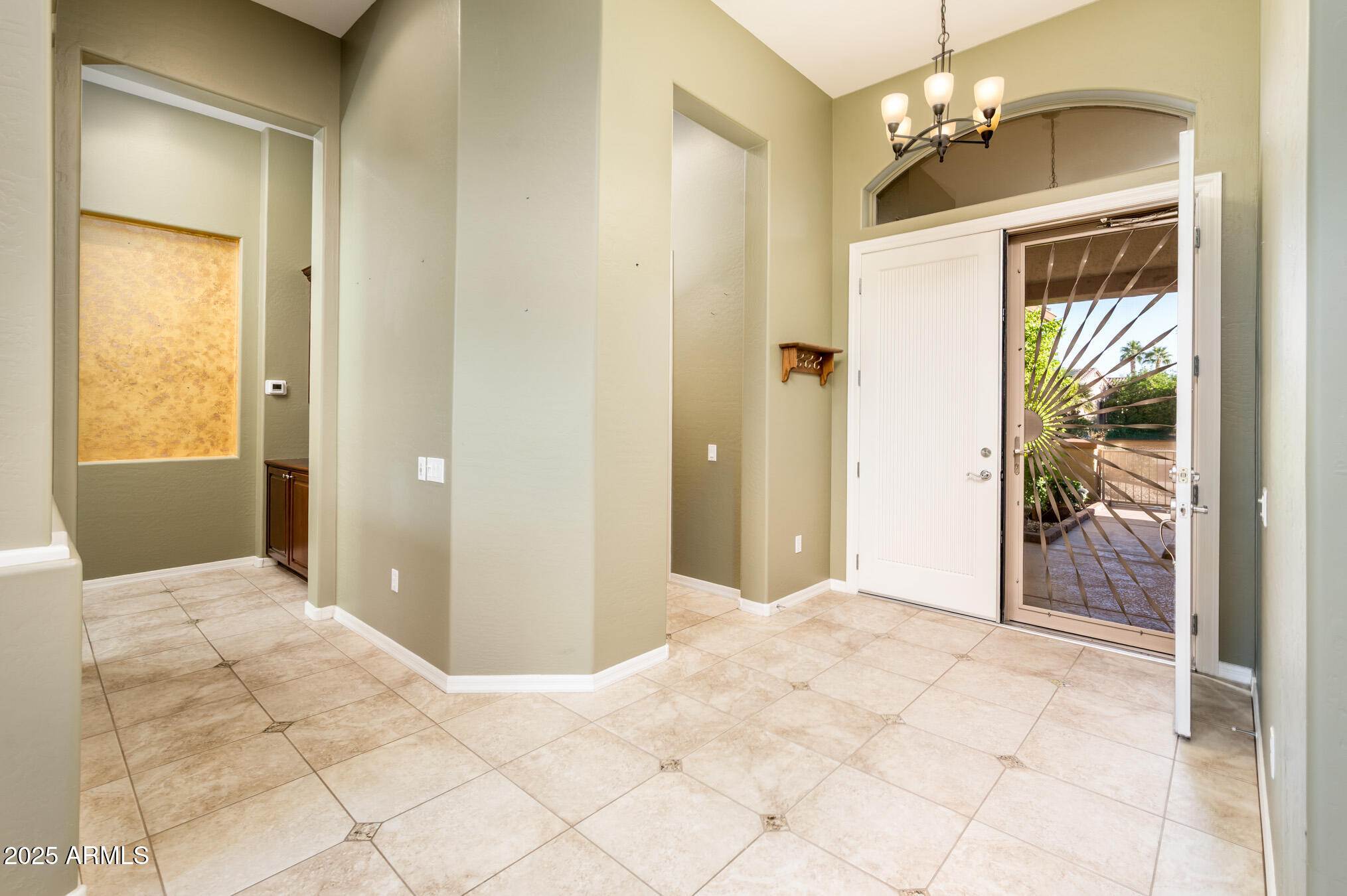 16937 W GLENBROOK Lane