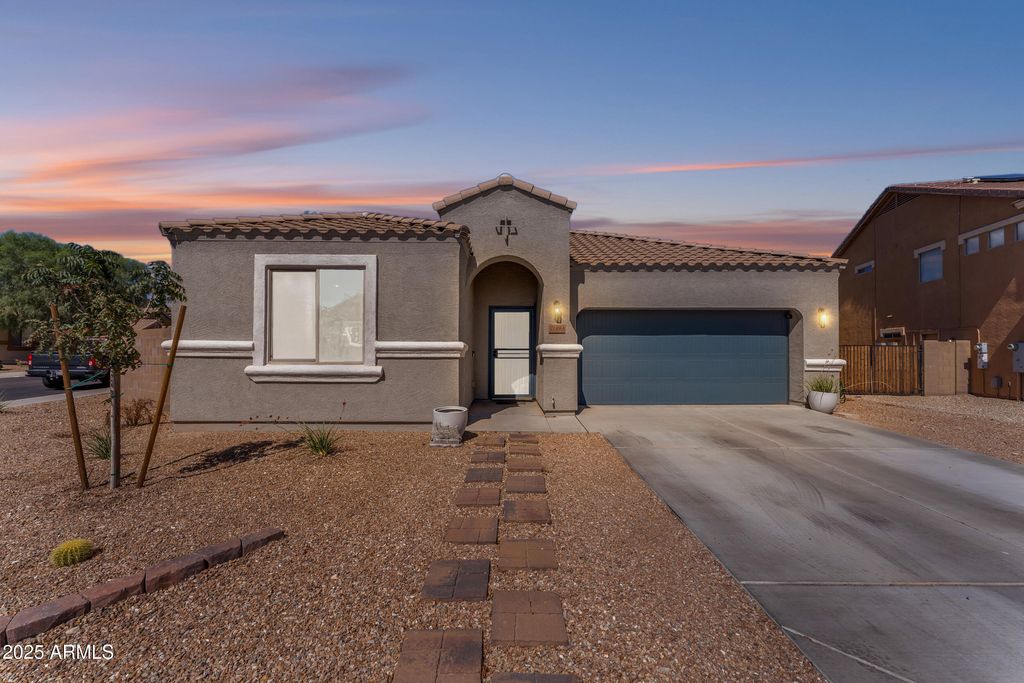 Photo of 21884 W Hopi Street, Buckeye, AZ 85326 (MLS # 6923311)