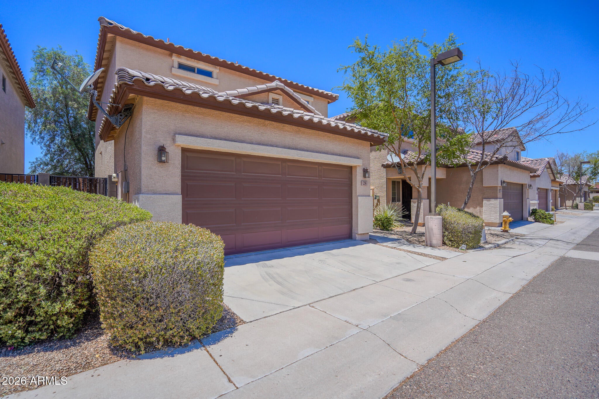 10225 W CAMELBACK Road 28