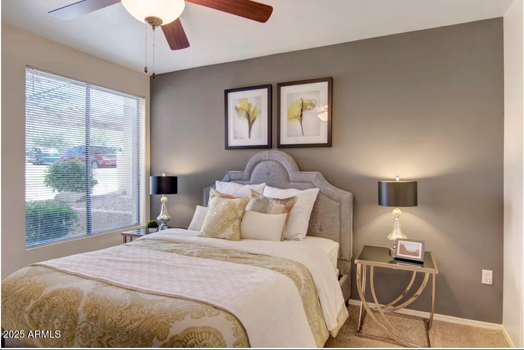 1550 E THUNDERBIRD Road C1