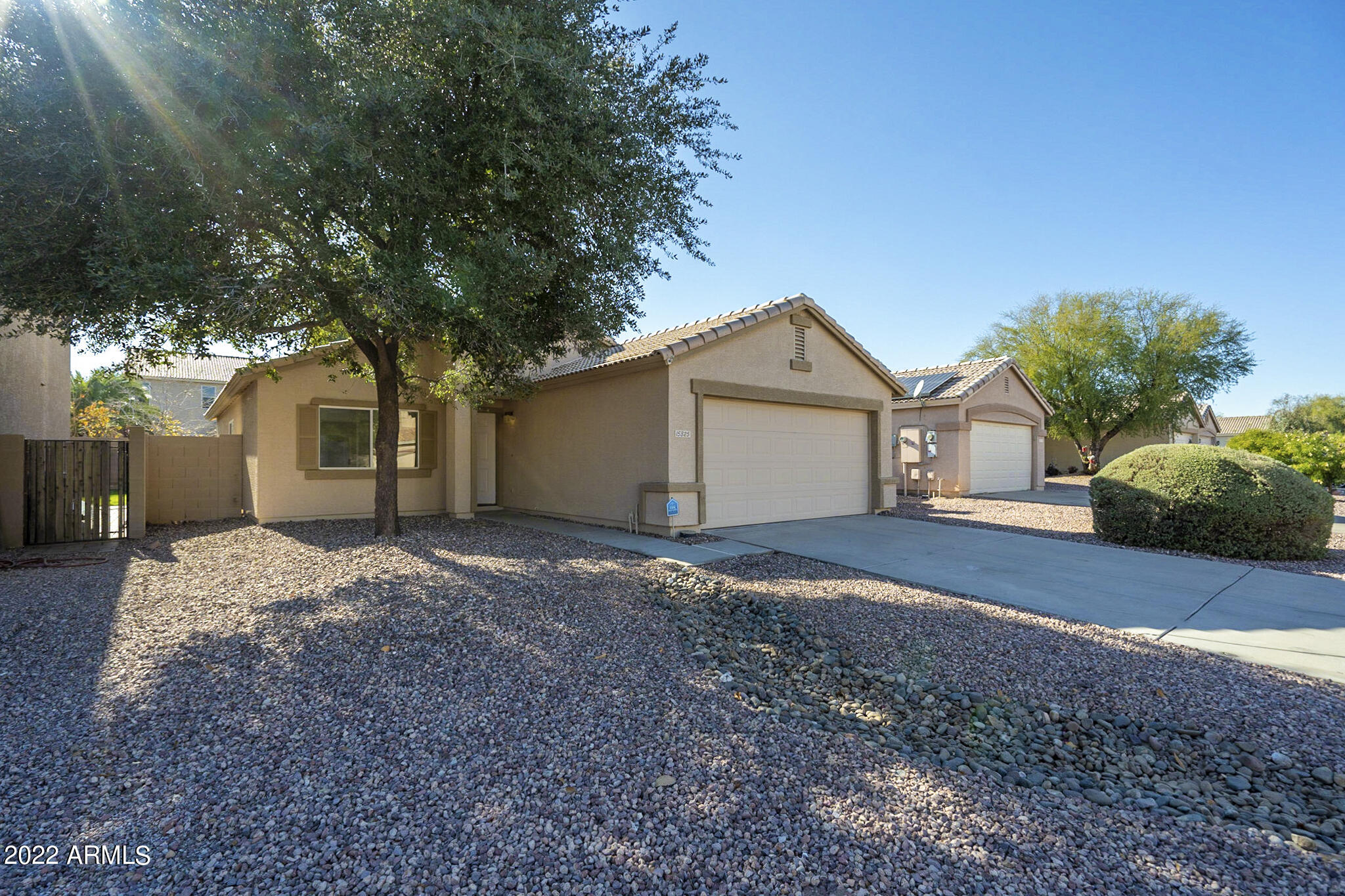 Photo 1 of 42 — 15325 W MAUNA LOA Lane, Surprise, AZ 85379