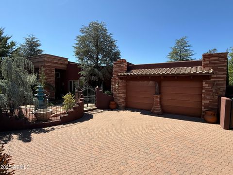 203 CALLE FRANCESCA -- Sedona AZ 86336