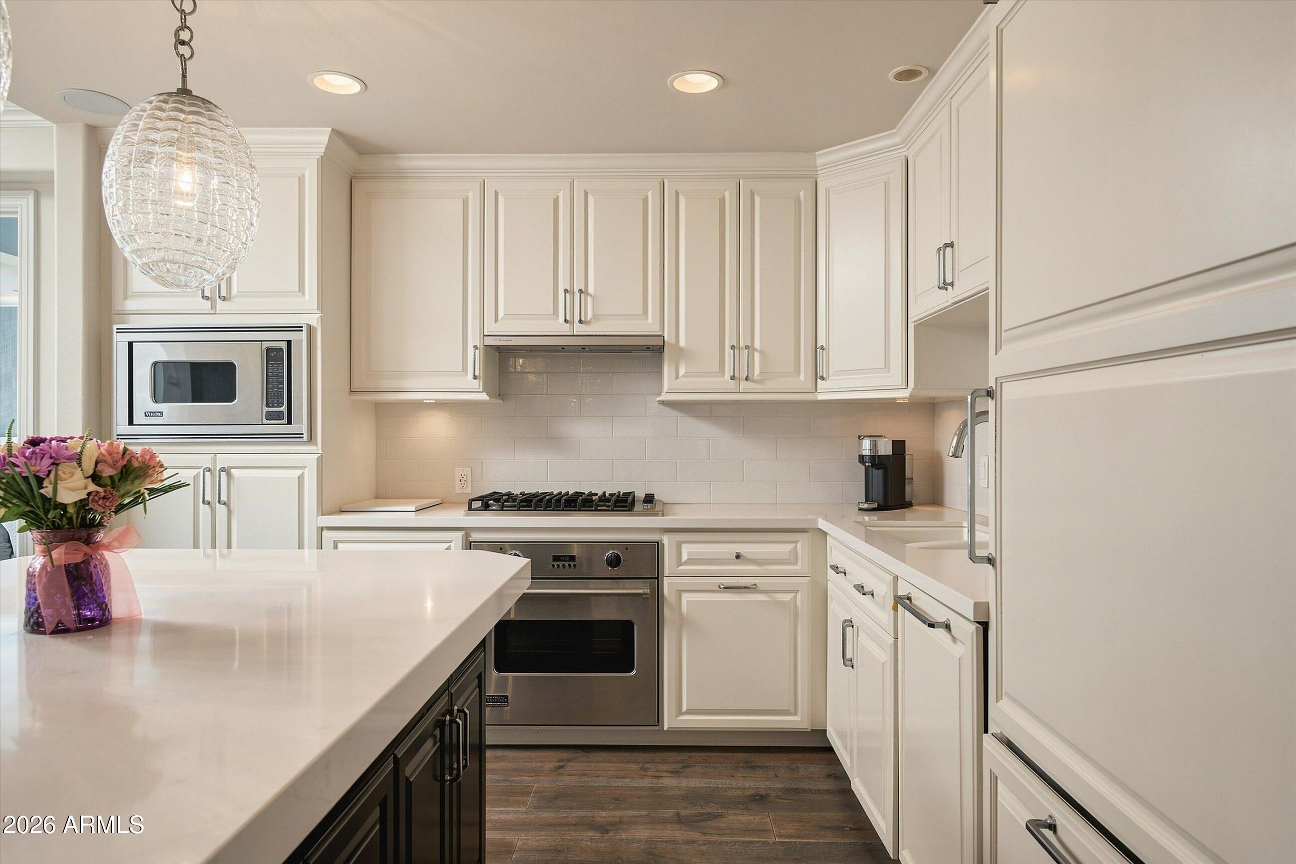 7175 E CAMELBACK Road E 107