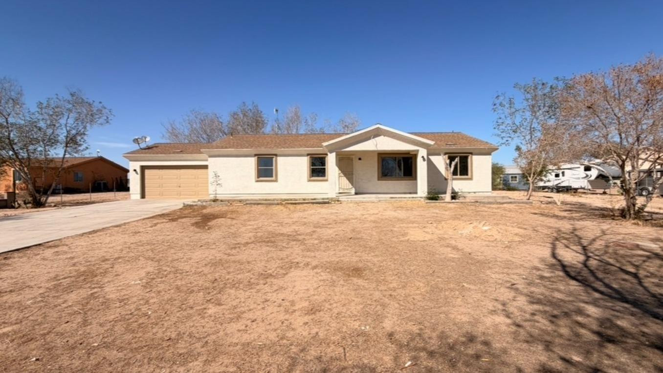 34206 W Wayland Drive