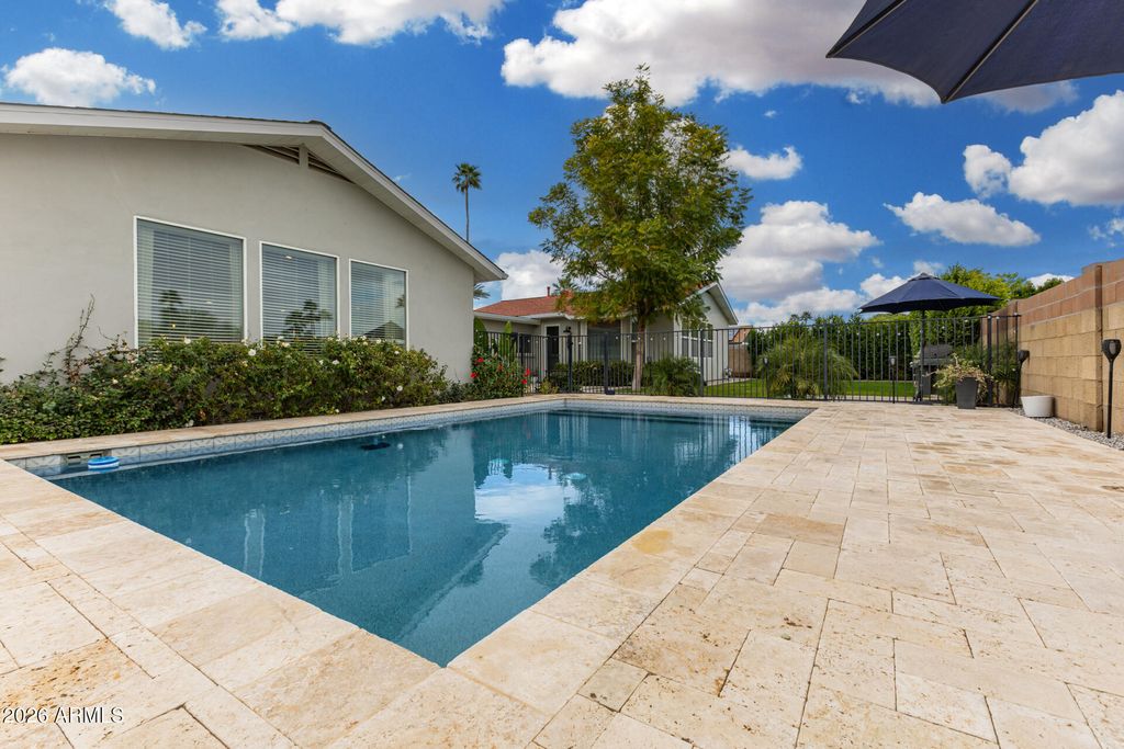 Photo of 406 Redondo Drive W, Litchfield Park, AZ 85340 (MLS # 6977915)