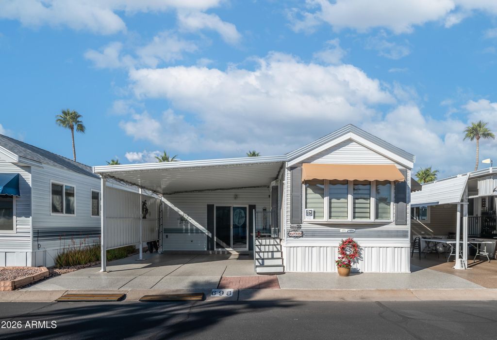 Photo of 698 Felspar Drive #698, Apache Junction, AZ 85119 (MLS # 6985504)