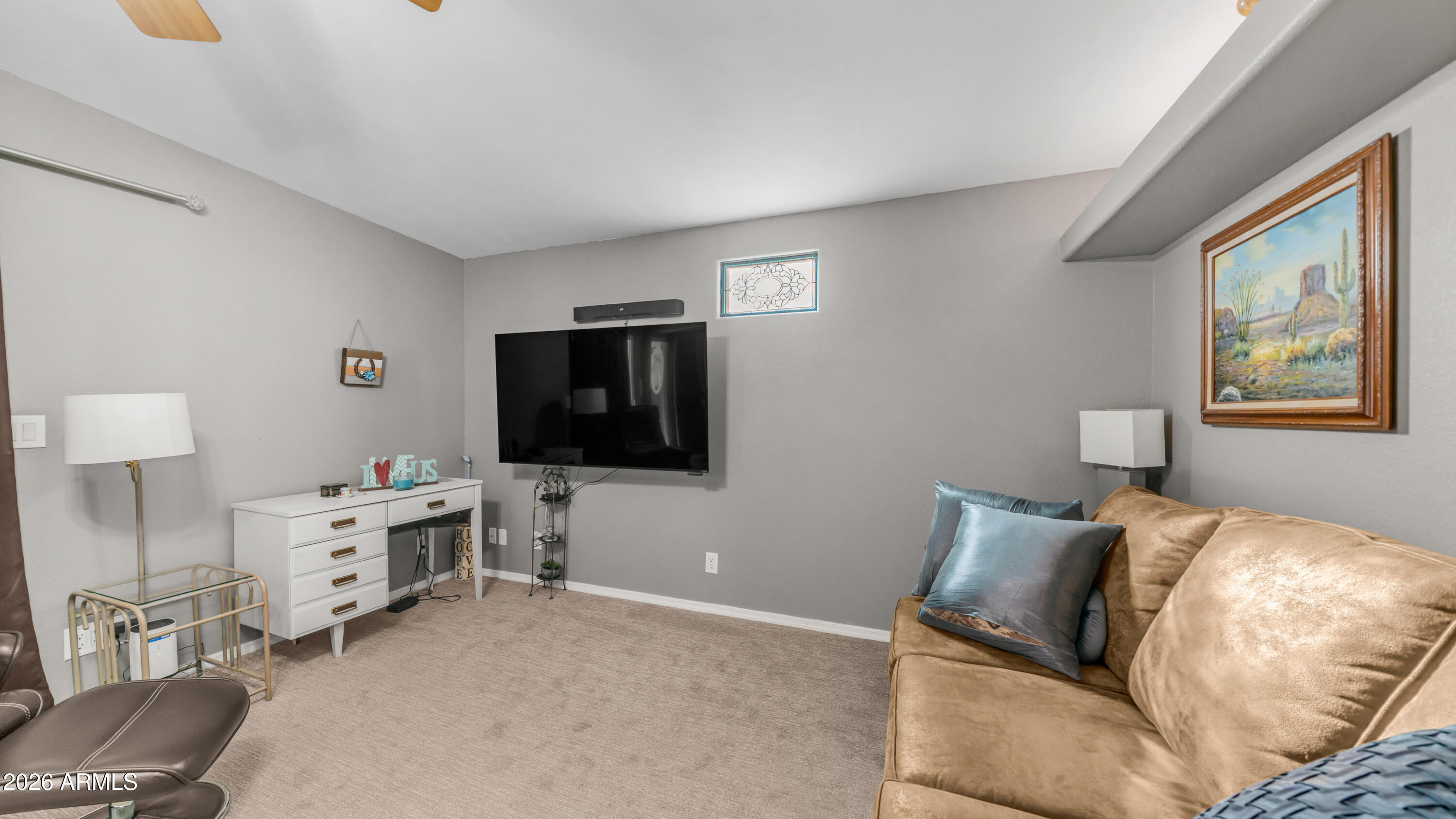 GOLDEN VISTA - Residential