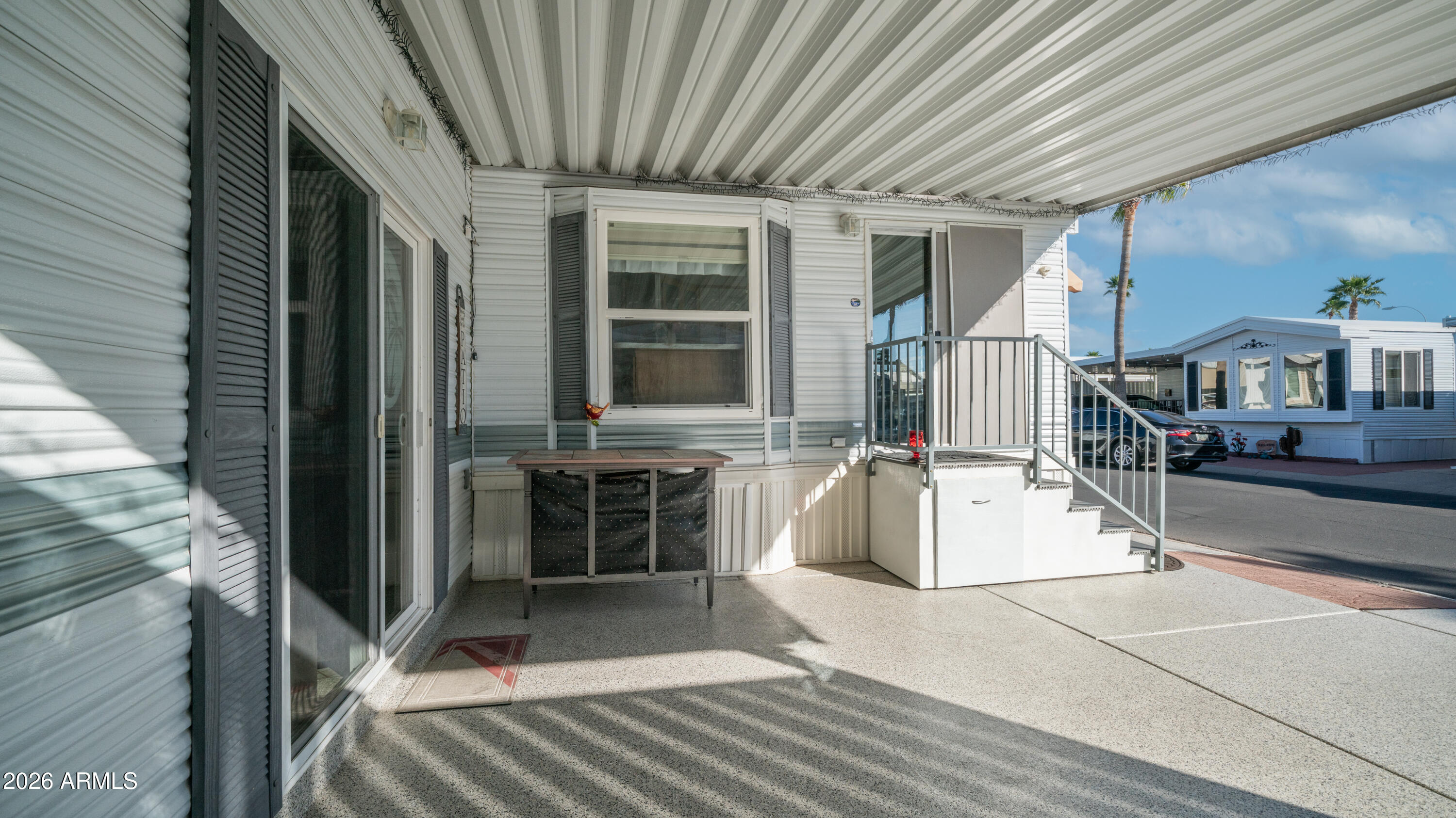 GOLDEN VISTA - Residential