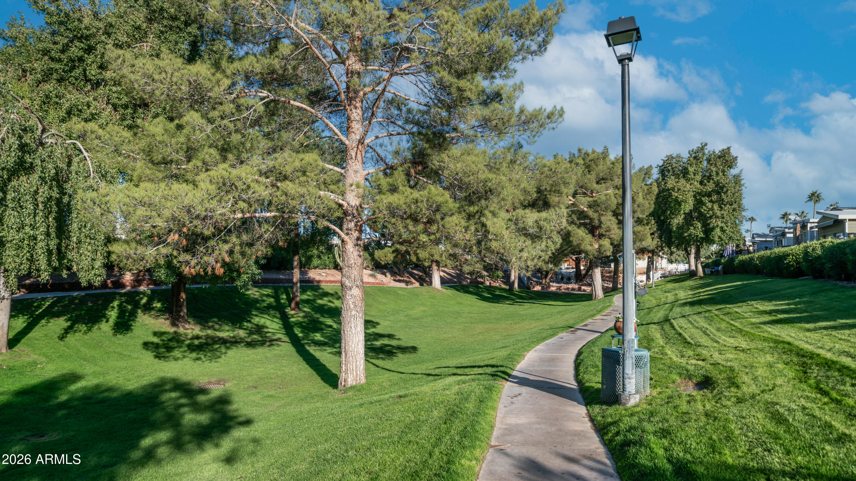 GOLDEN VISTA - Residential