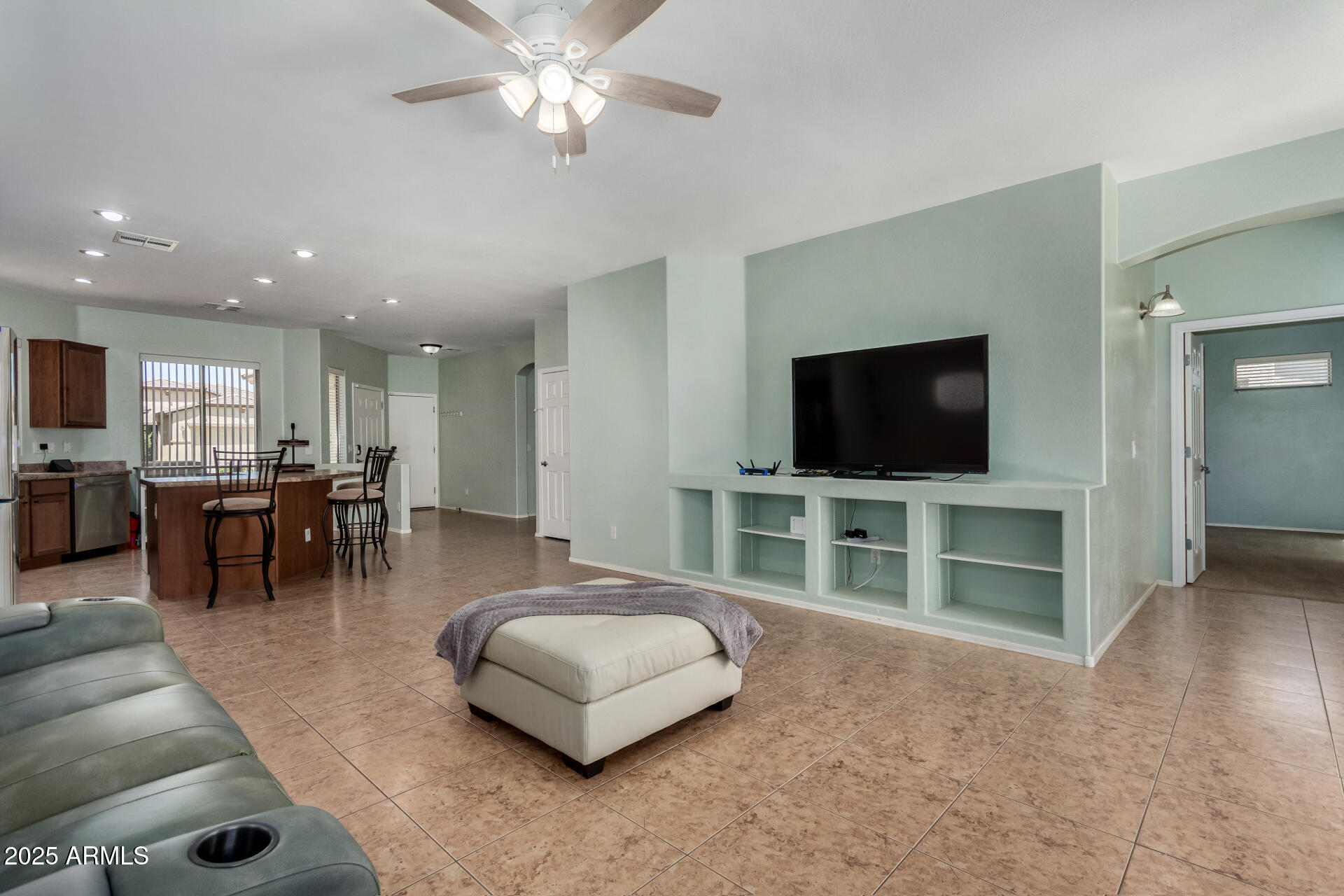 16489 W TETHER Trail