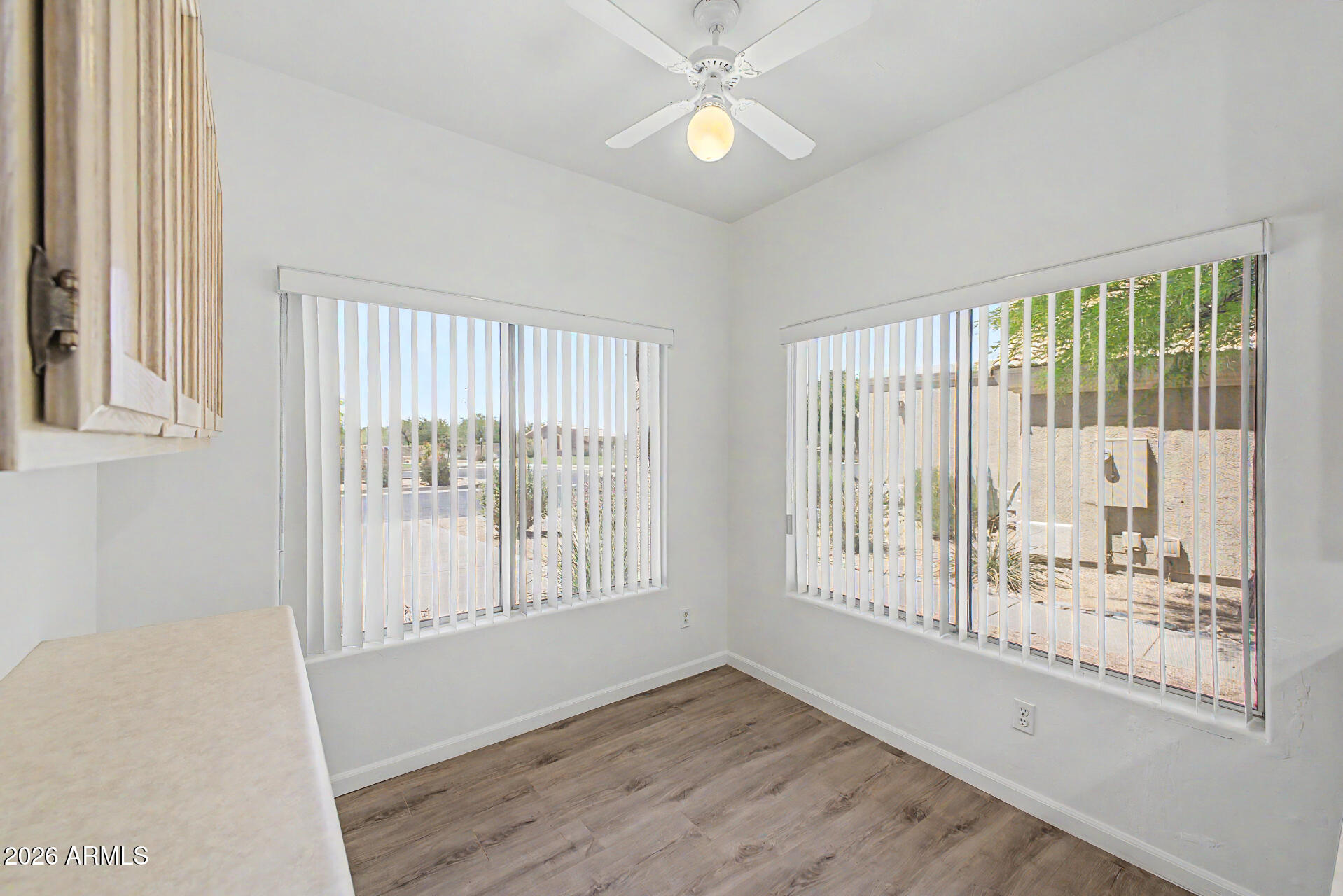 4714 E MORNING VISTA Lane
