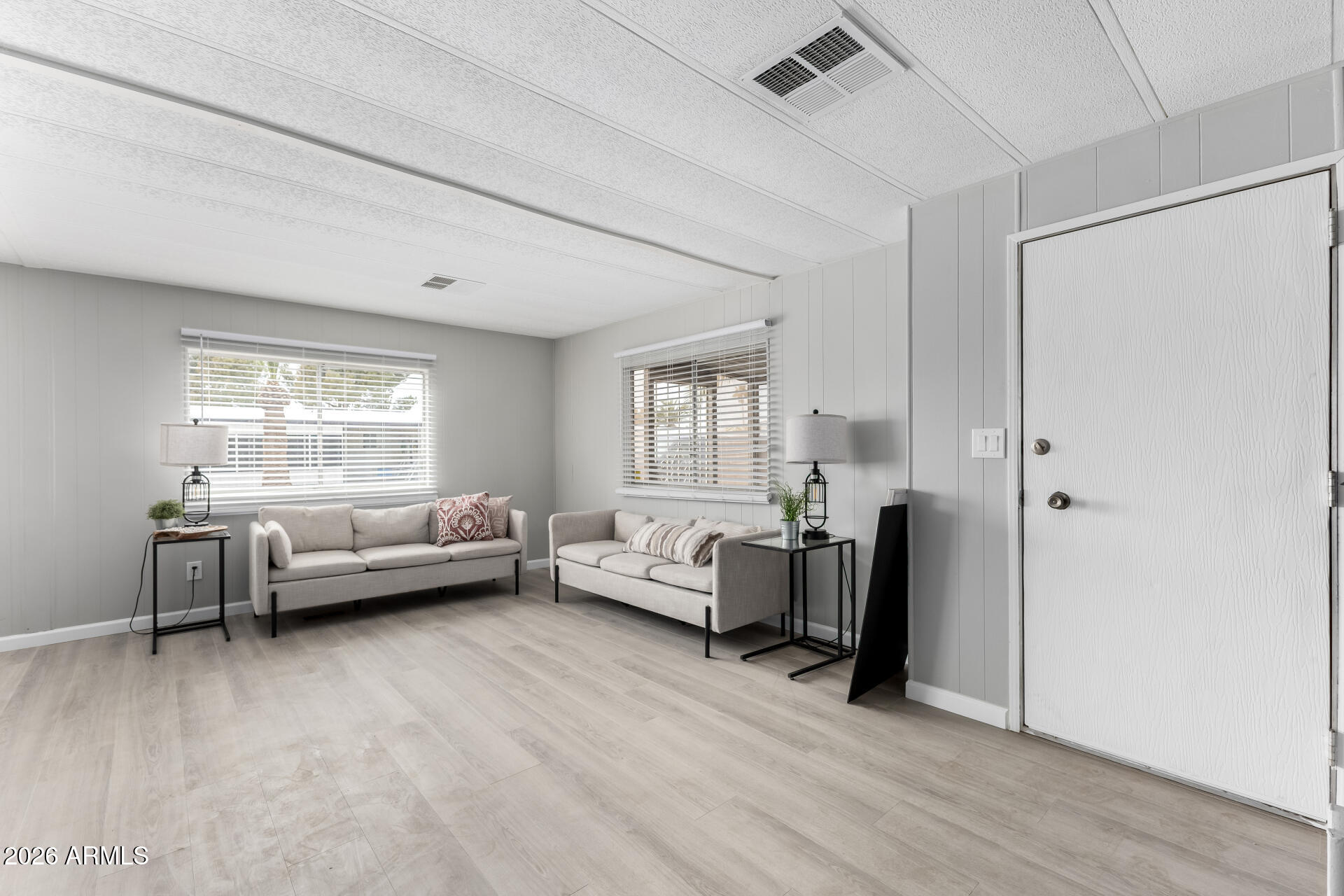 3104 E Broadway Road 30