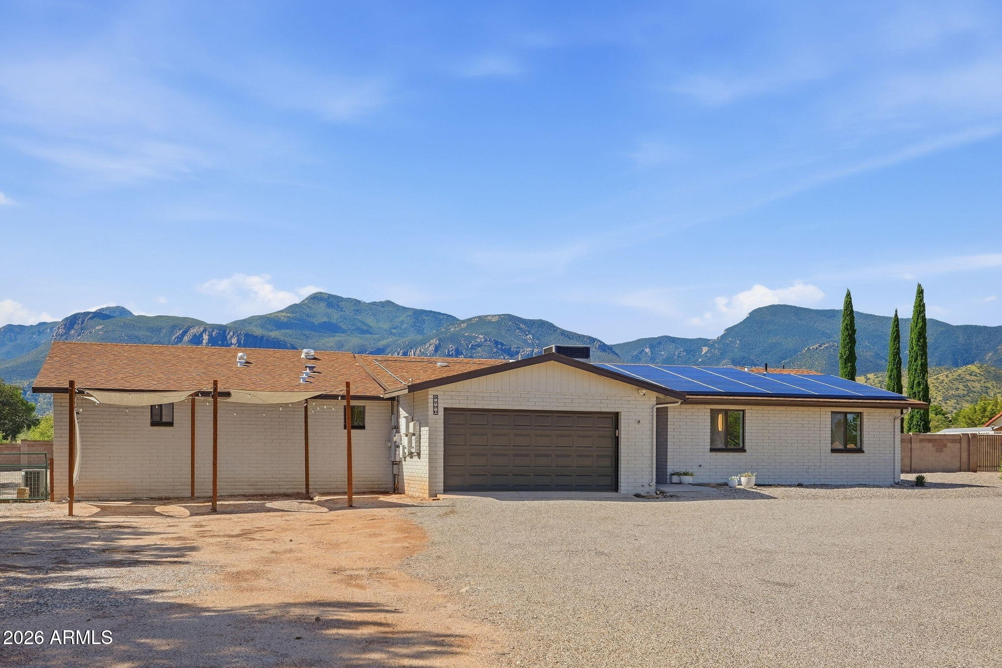 2726 E PAPAGO Trail