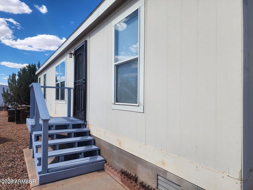 8564 PUEBLO Lane