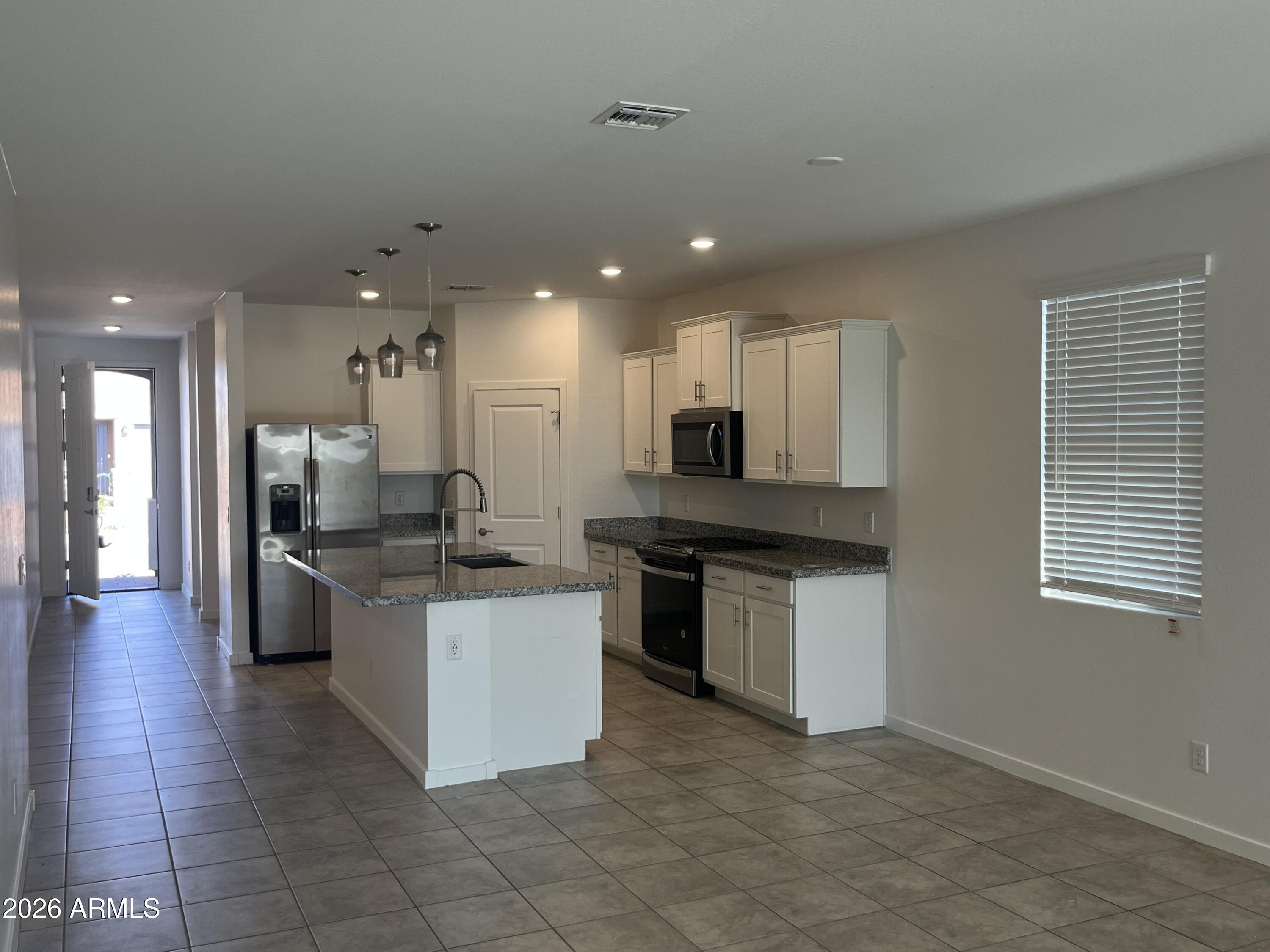 19915 W BADGETT Lane