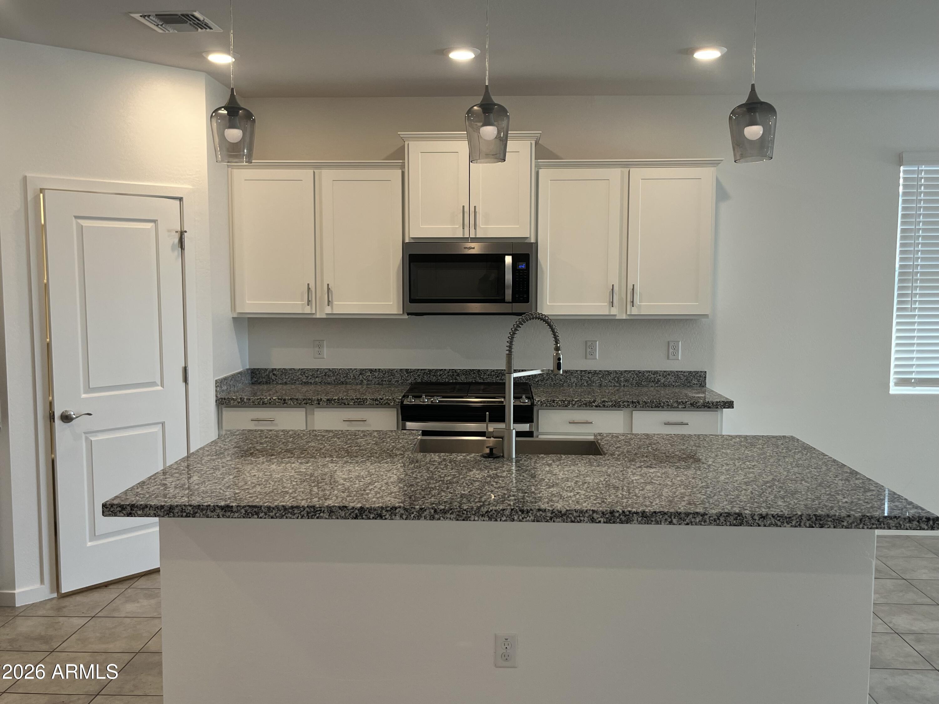 19915 W BADGETT Lane