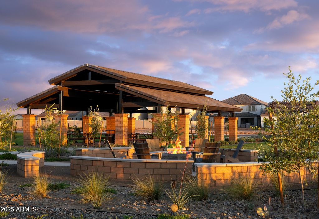 Photo of 1124 E Gleneagle Drive, Chandler, AZ 85249 (MLS # 6977775)