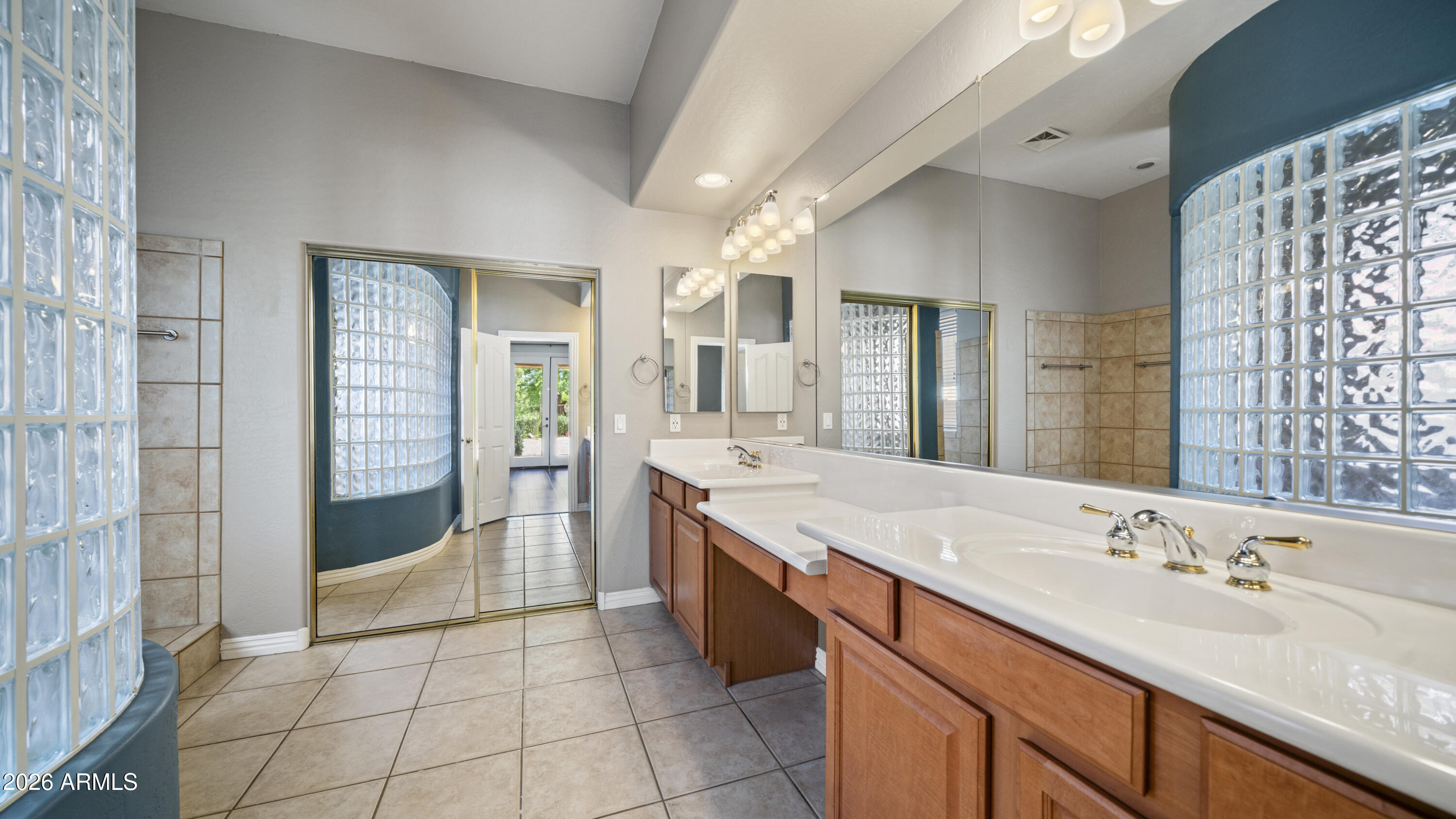PASEO CROSSING PHASE 2 - Residential