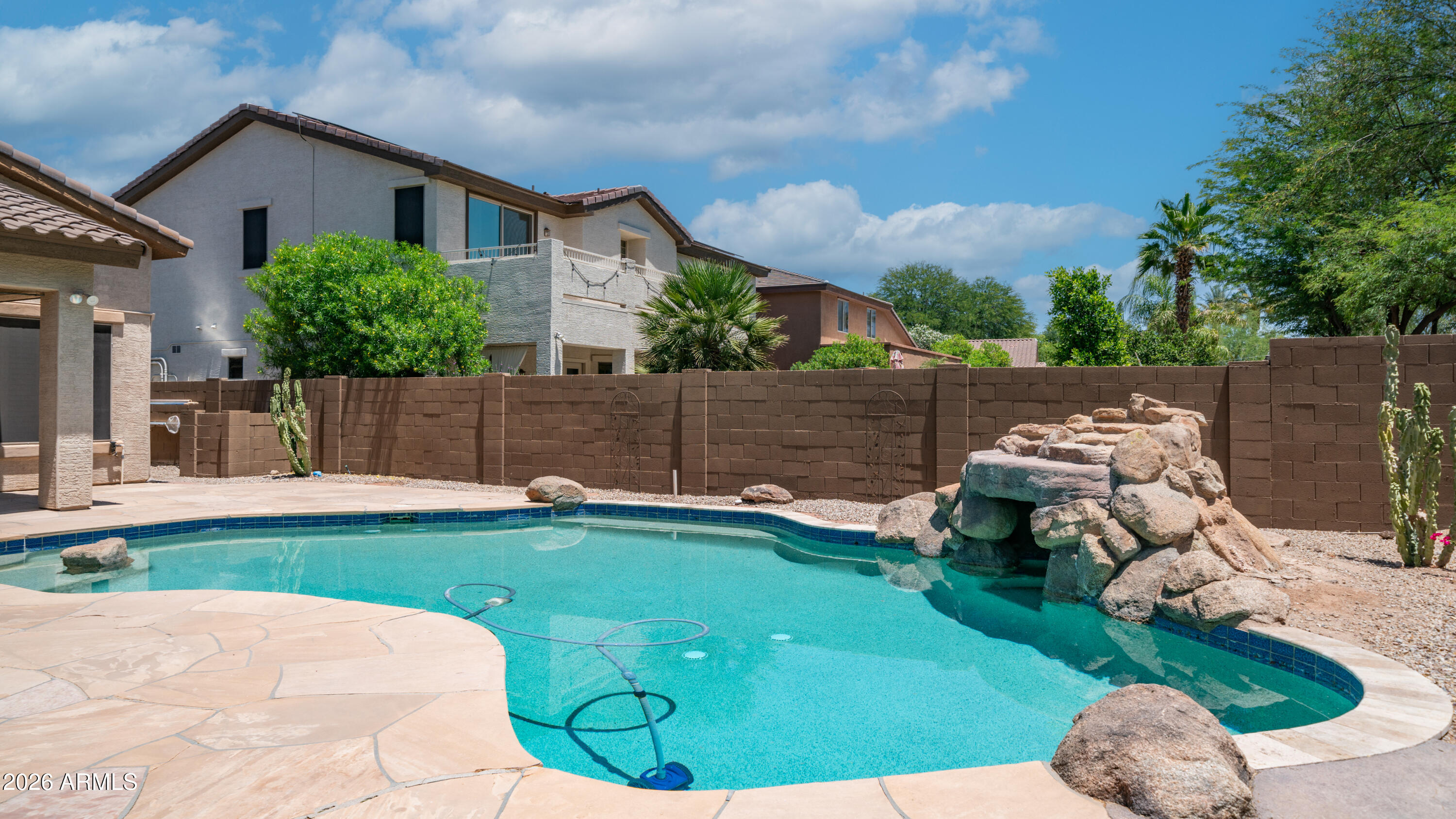PASEO CROSSING PHASE 2 - Residential