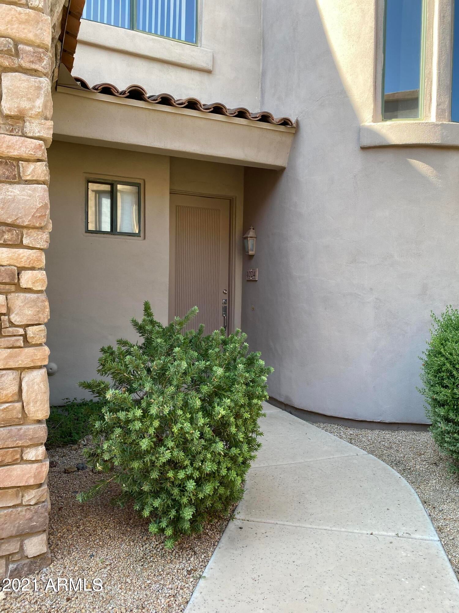 19550 N GRAYHAWK Drive 1024