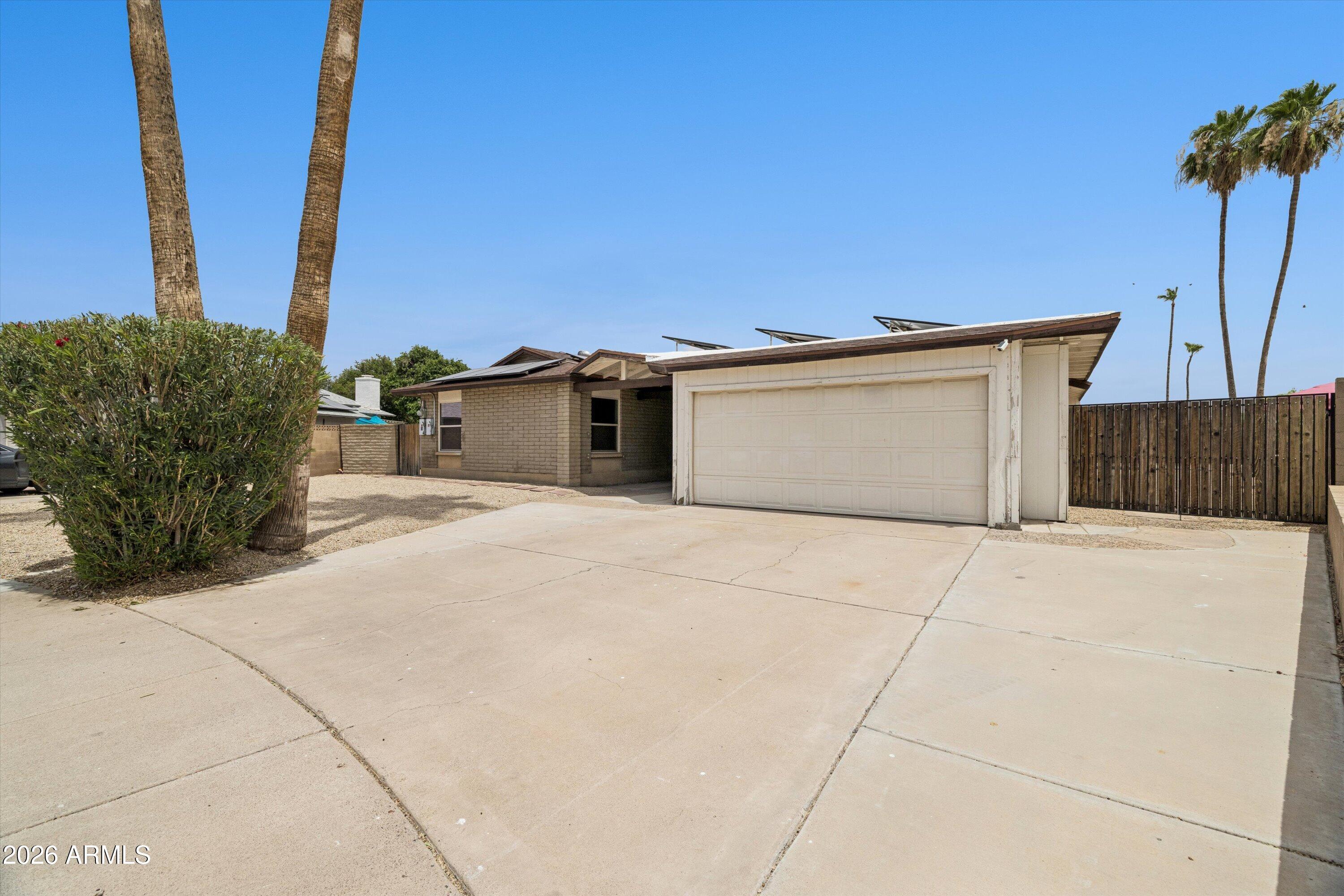 10631 N 37TH Drive