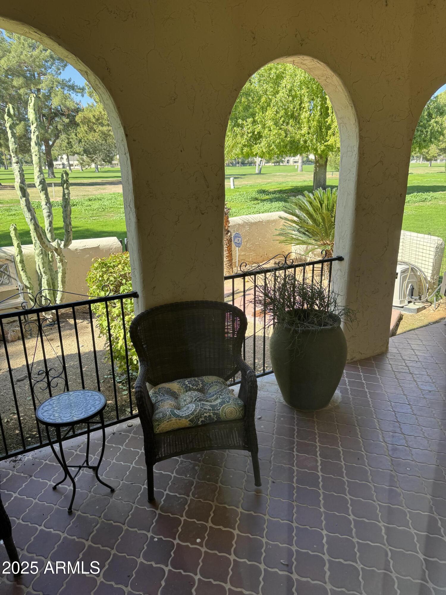 1009 N VILLA NUEVA Drive