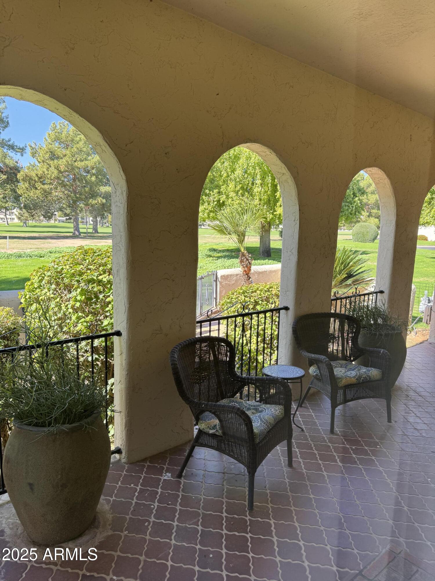 1009 N VILLA NUEVA Drive