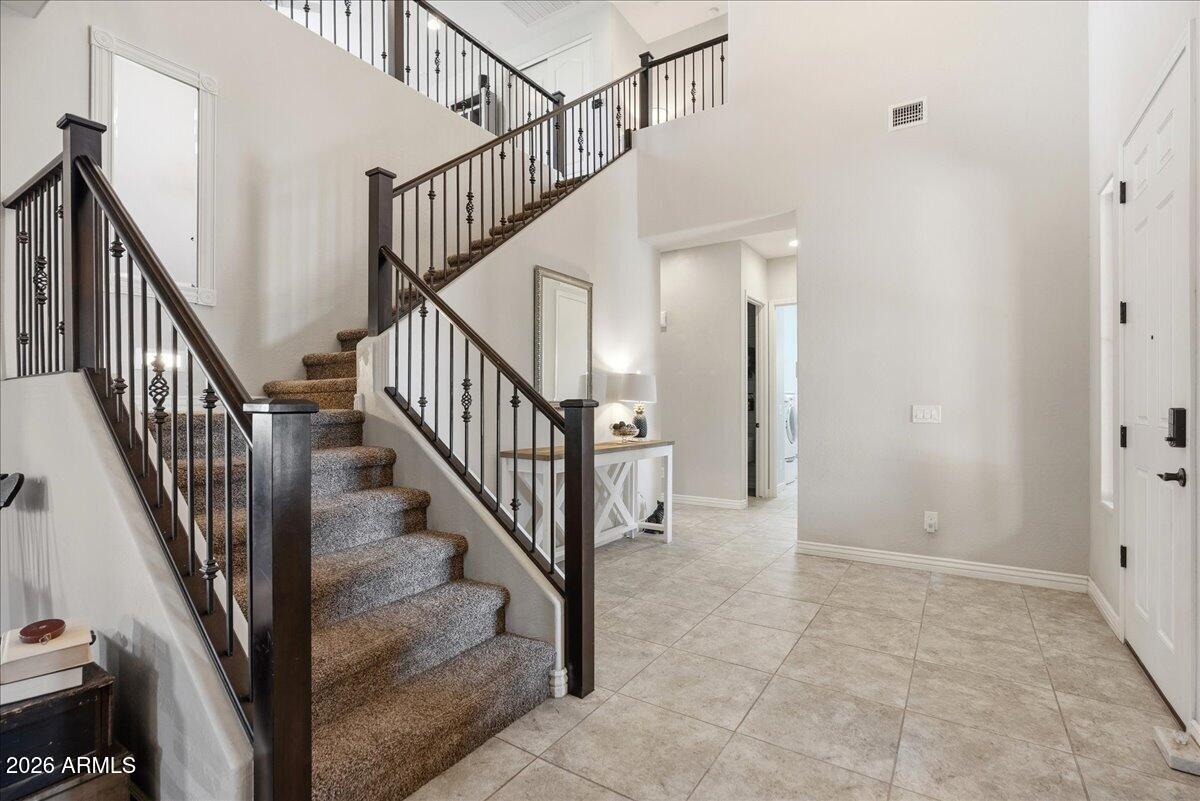 2486 E LINDRICK Drive