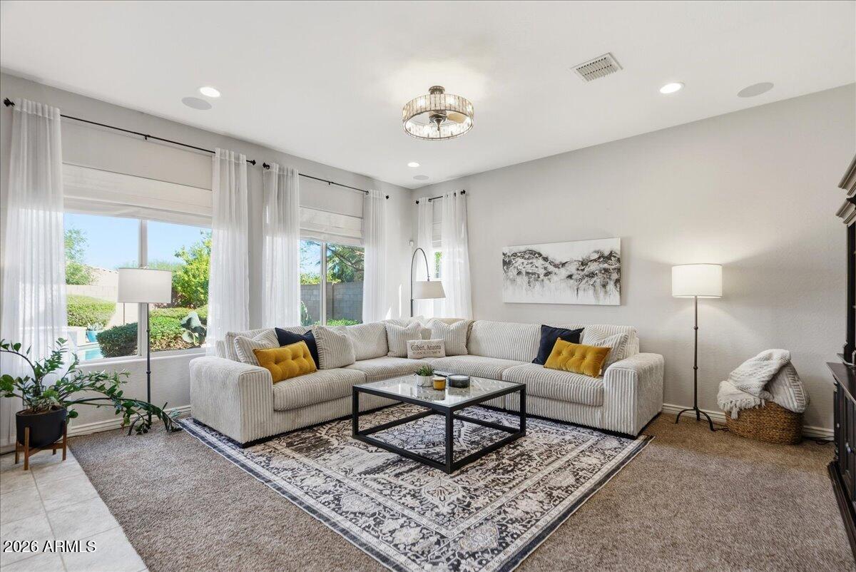 2486 E LINDRICK Drive