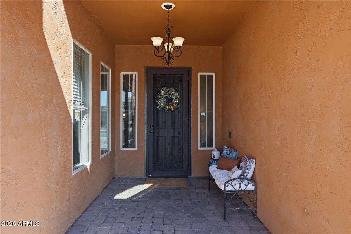 2486 E LINDRICK Drive