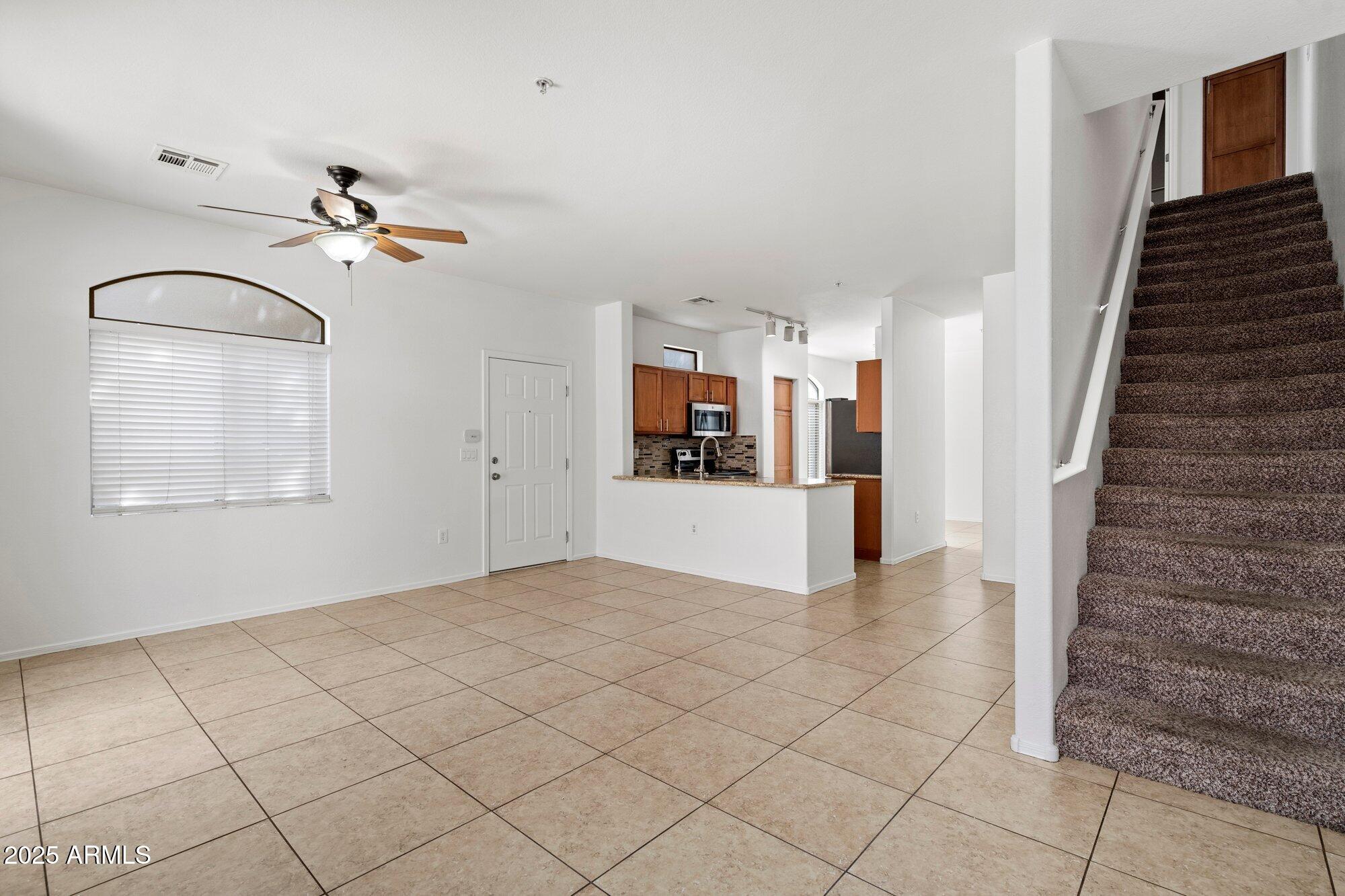 2150 W ALAMEDA Road 1292