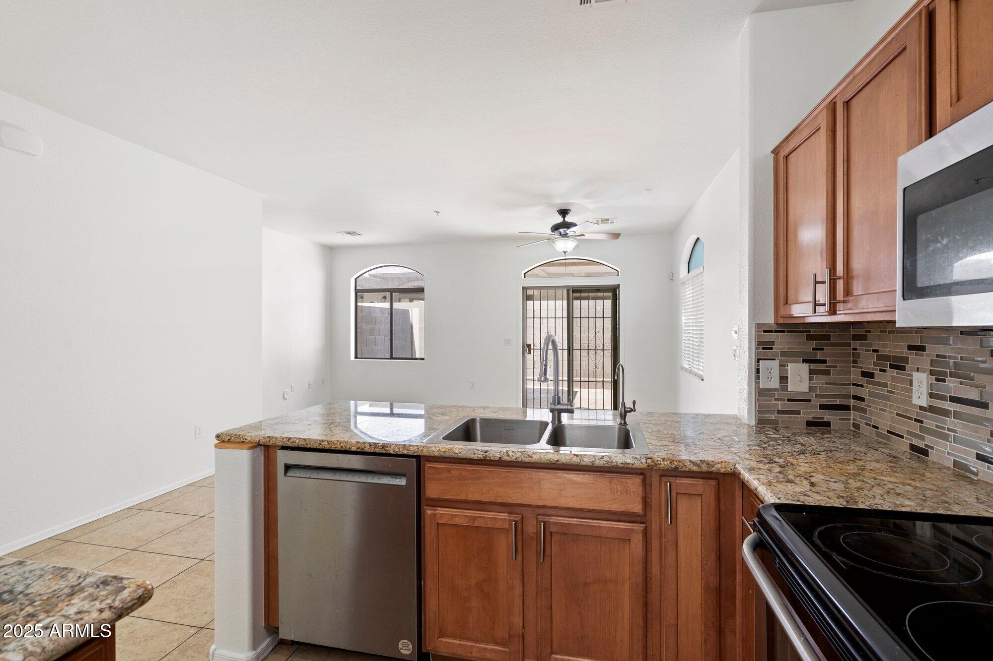 2150 W ALAMEDA Road 1292