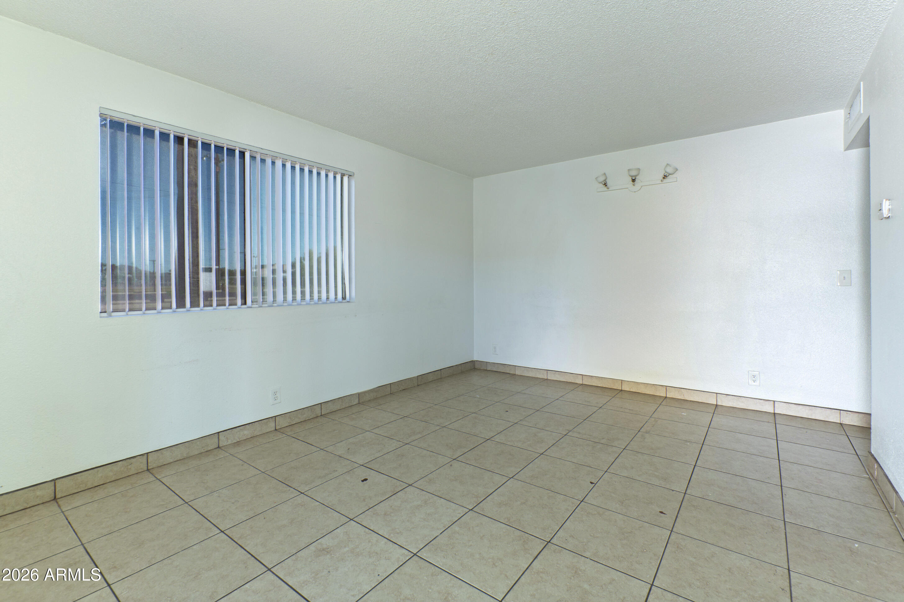 DENTON TRACT - Residential Income