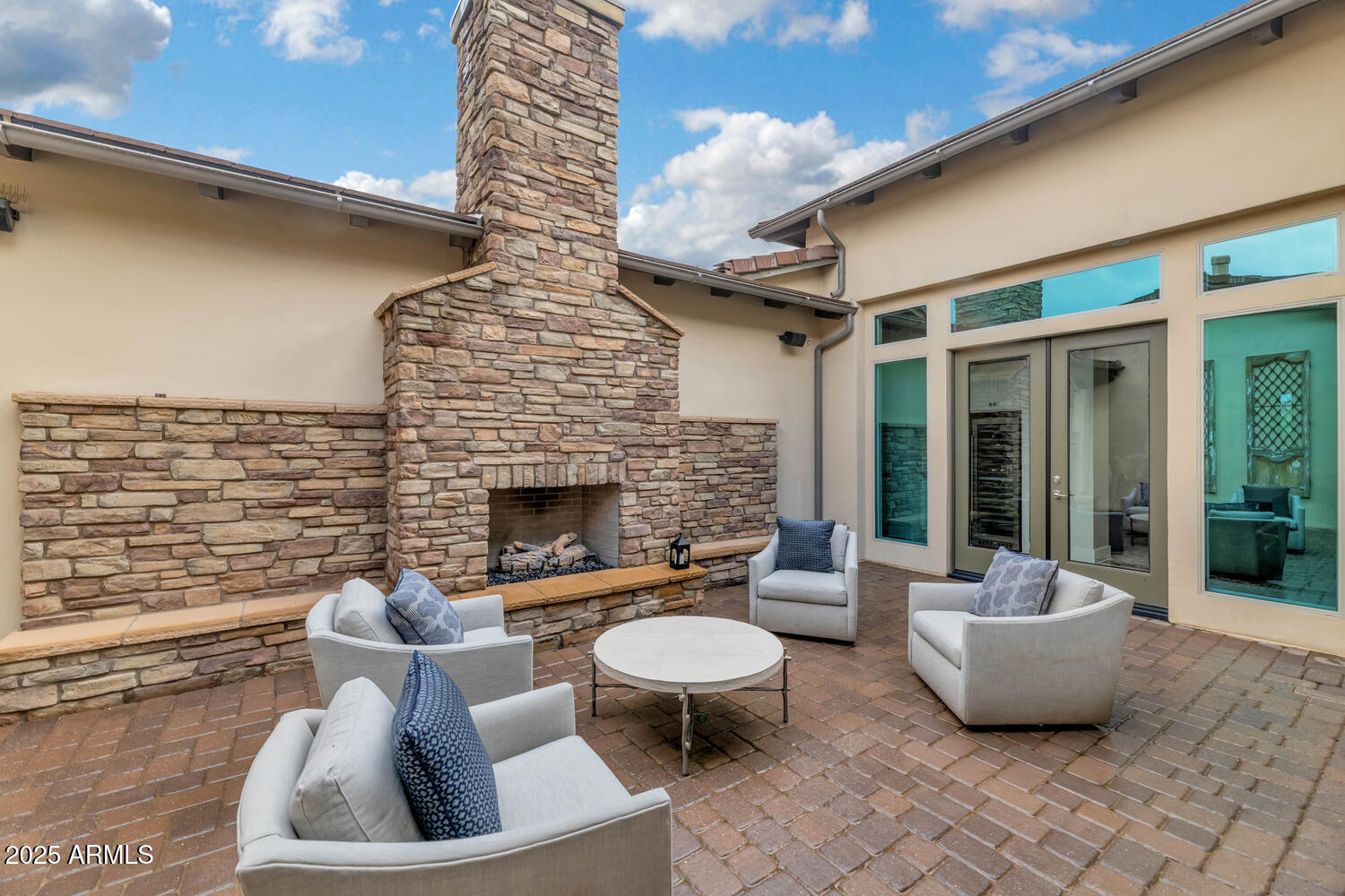 5413 E JUNIPER CANYON Drive