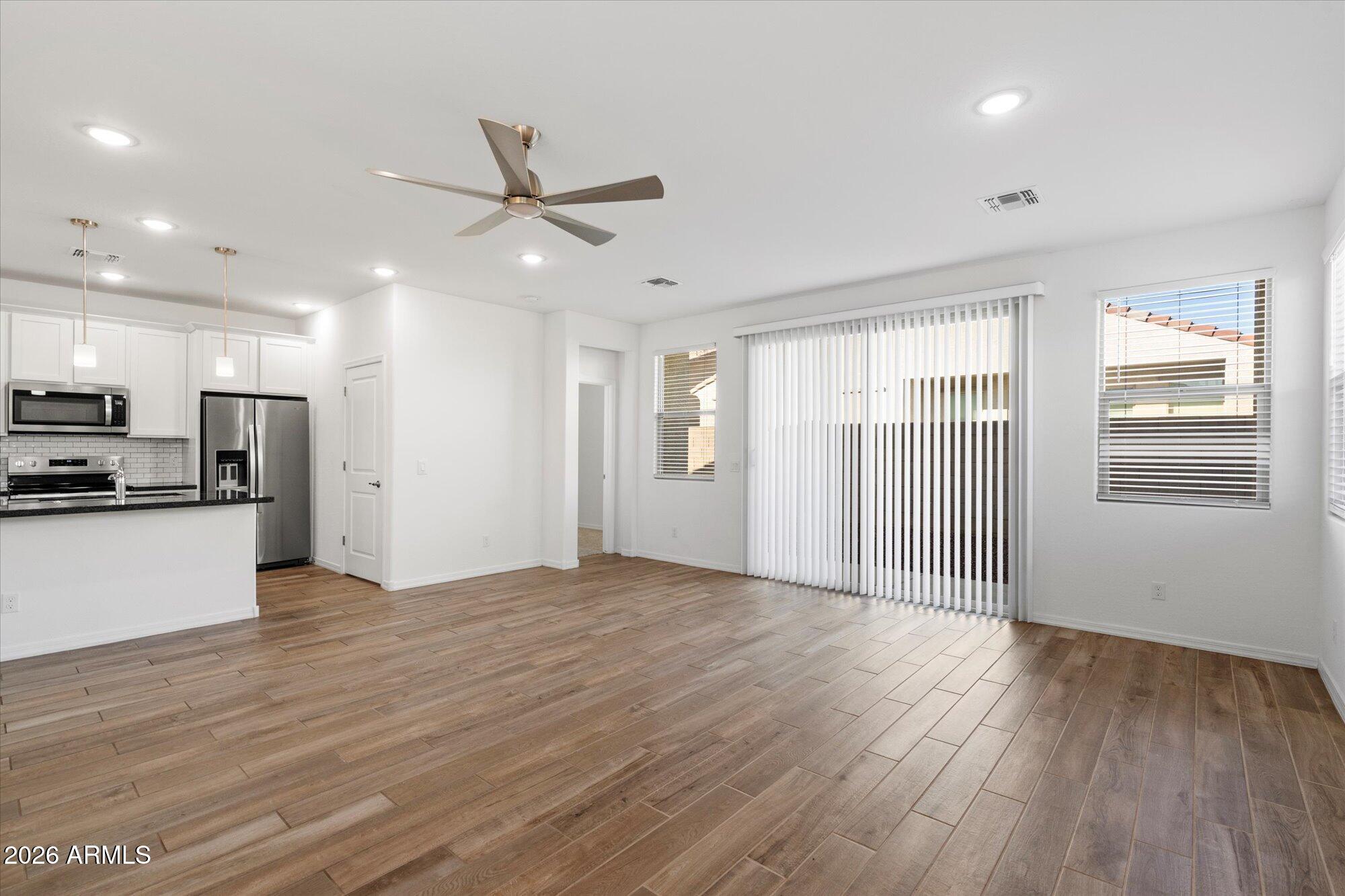 15112 W HADLEY Street